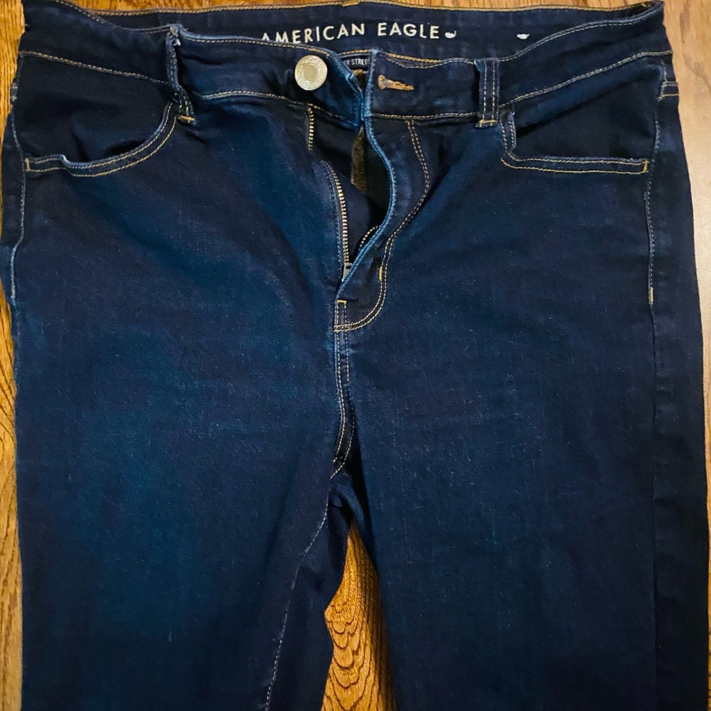 American Eagle hi Rise Jegging size 14